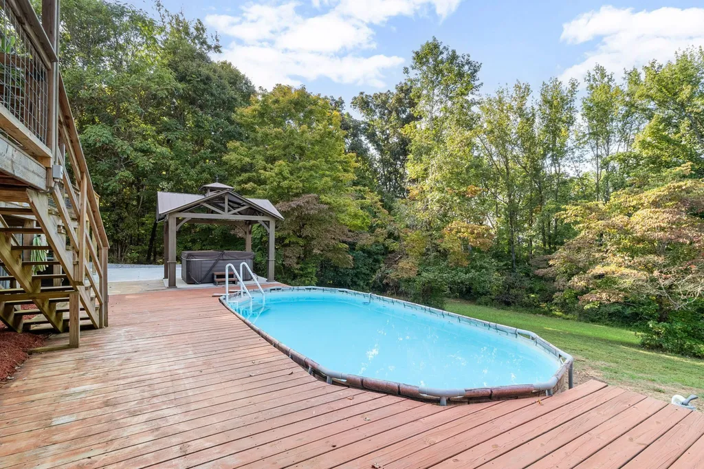 1380A Cheatham Dam Road Ashland City TN 37015