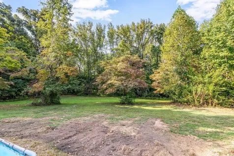 1380A Cheatham Dam Road Ashland City TN 37015