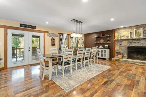 1380A Cheatham Dam Road Ashland City TN 37015