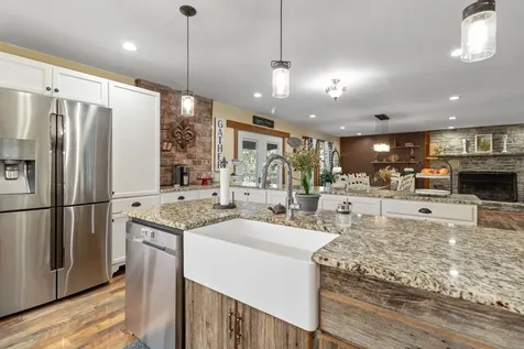 1380A Cheatham Dam Road Ashland City TN 37015