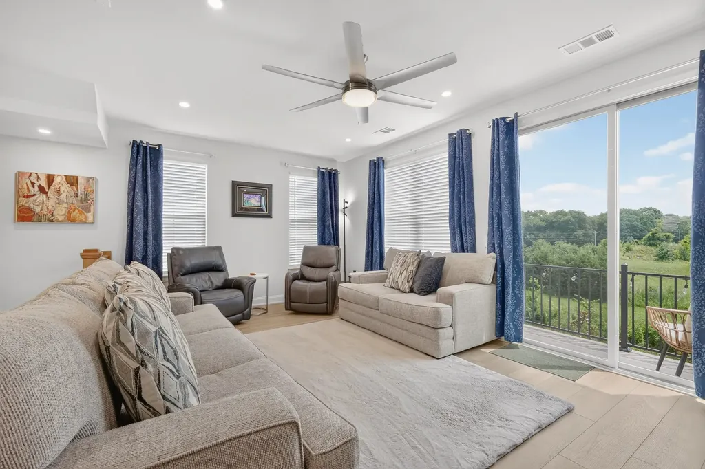 2615 Wilkinson Pike Murfreesboro TN 37129