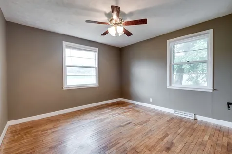 1329 Louisville Highway Goodlettsville TN 37072
