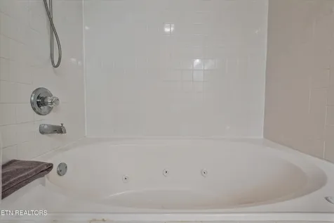 2624 Blanket Mountain Way Sevierville TN 37862