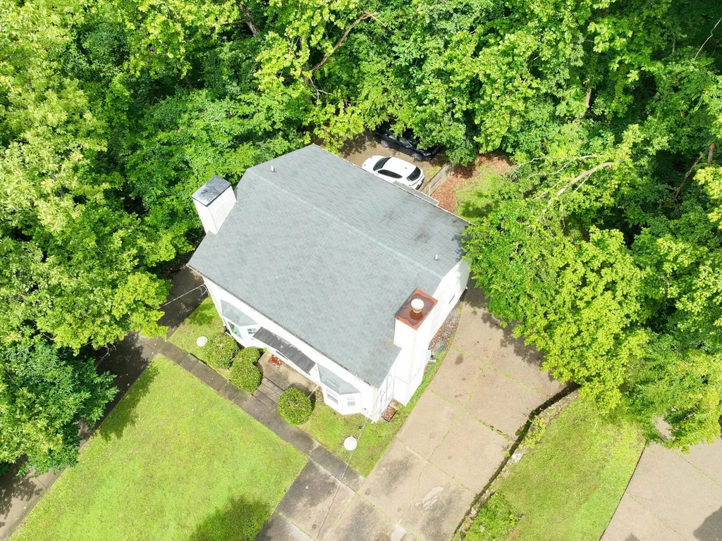 7768 Sawyer Brown Road Nashville TN 37221