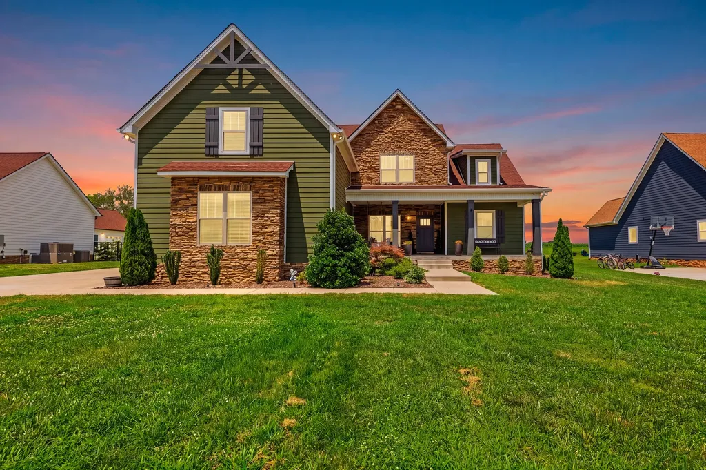 529 Clearview Road Cottontown TN 37048