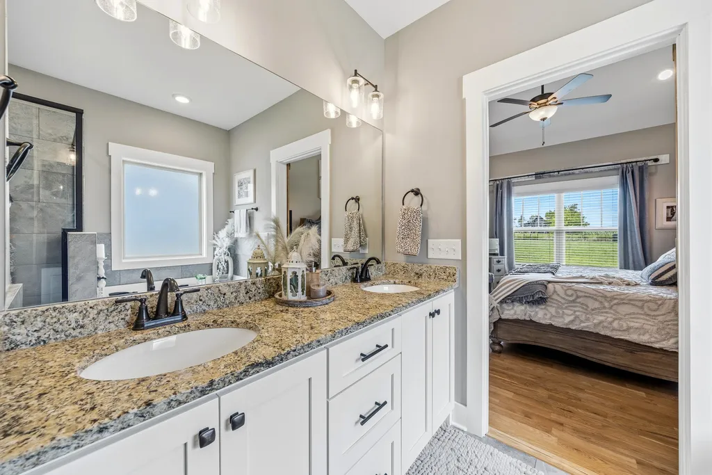 529 Clearview Road Cottontown TN 37048