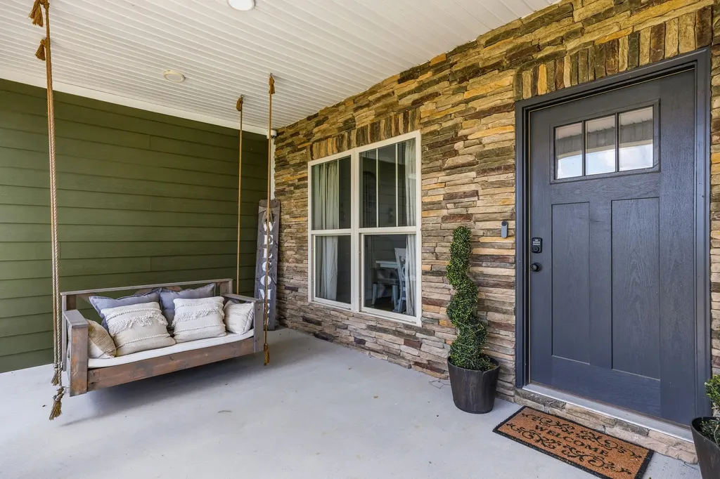 529 Clearview Road Cottontown TN 37048