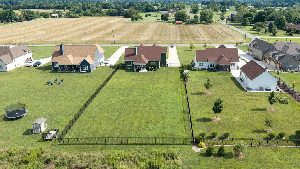 529 Clearview Road Cottontown TN 37048
