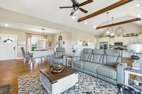 529 Clearview Road Cottontown TN 37048