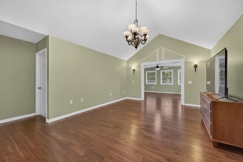 3450 Chapmans Circle Palmyra TN 37142