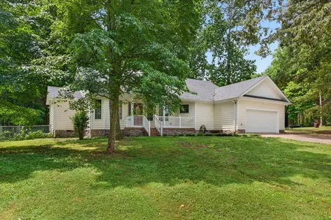 3450 Chapmans Circle Palmyra TN 37142