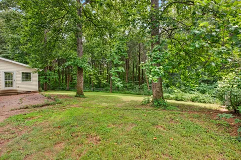 3450 Chapmans Circle Palmyra TN 37142