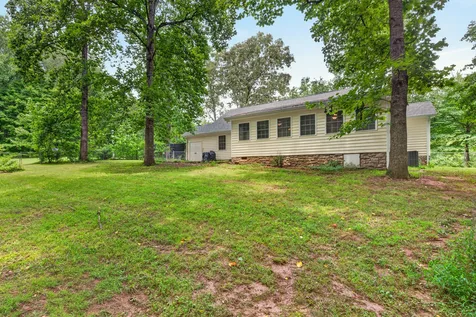 3450 Chapmans Circle Palmyra TN 37142