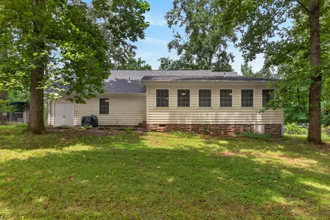 3450 Chapmans Circle Palmyra TN 37142