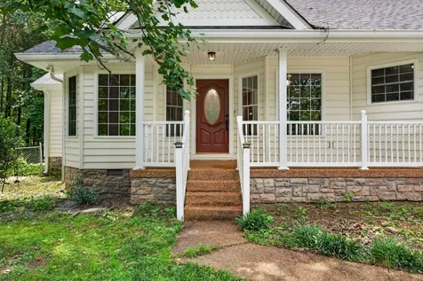 3450 Chapmans Circle Palmyra TN 37142
