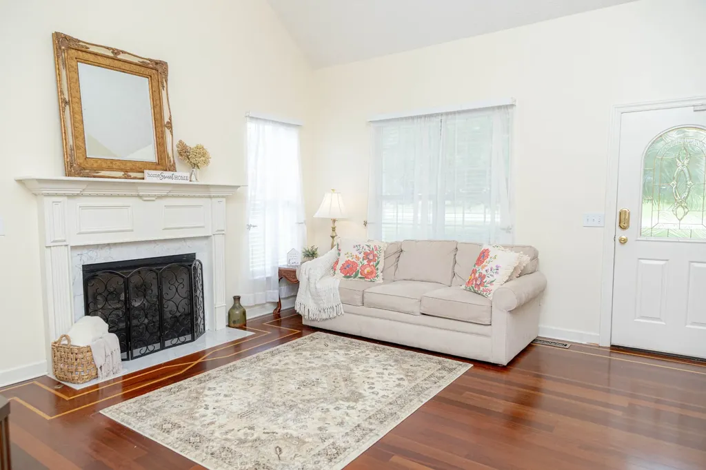 423 Spring Hill Drive Smyrna TN 37167