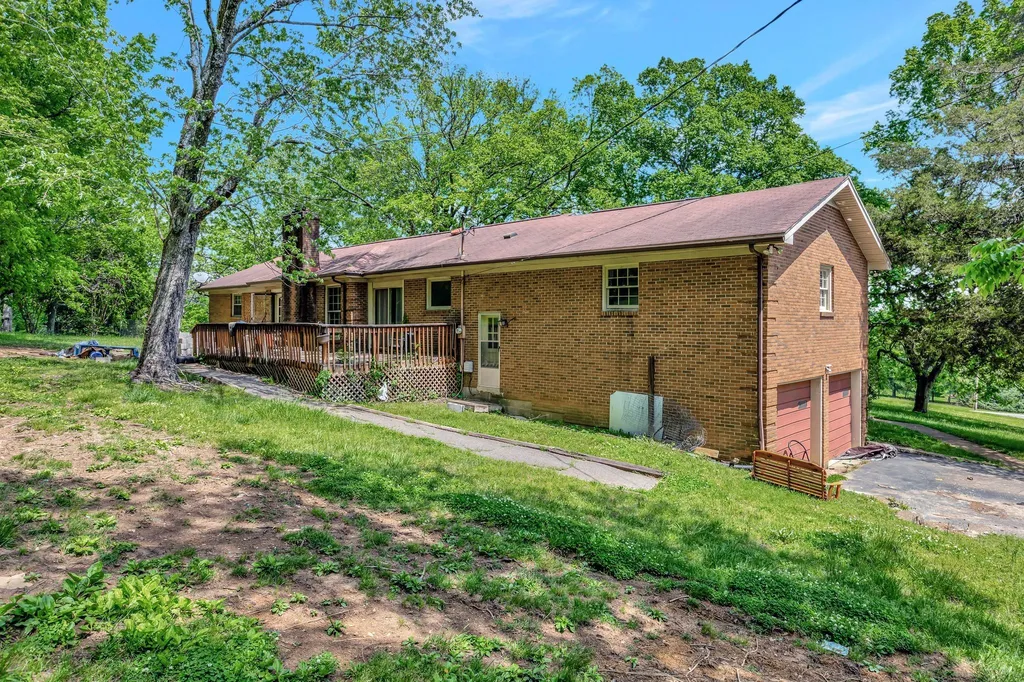 483 Franklin Road Franklin TN 37069