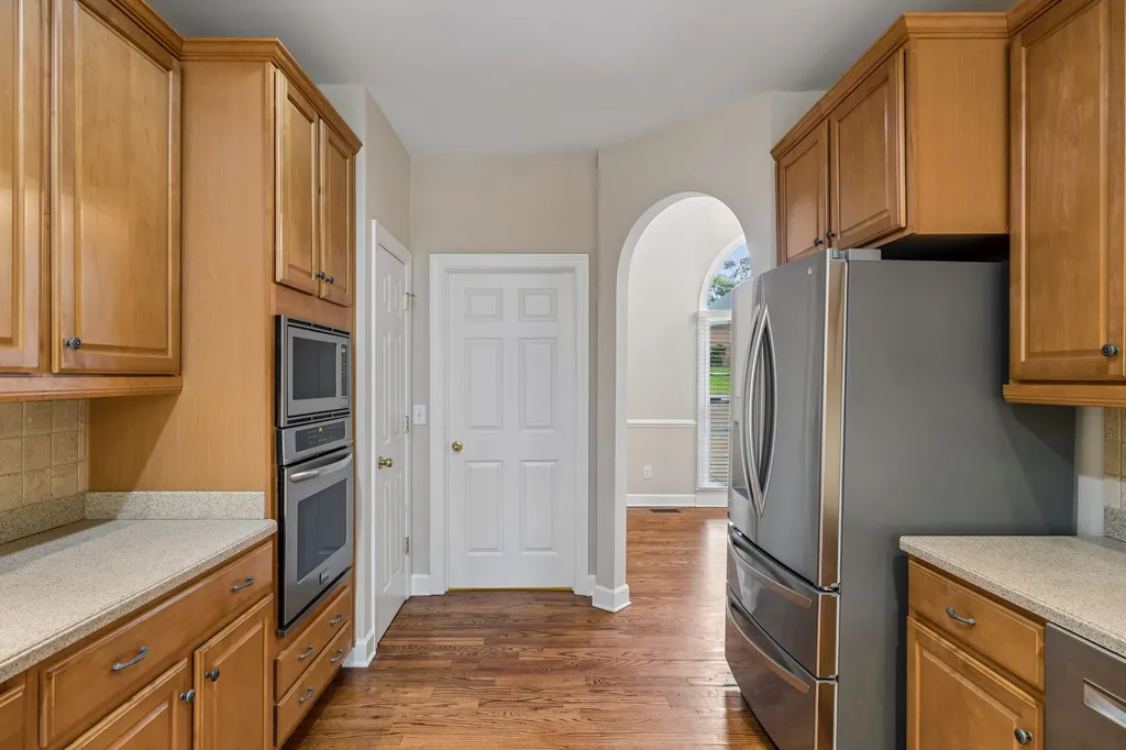 4737 Sterling Cross Nashville TN 37211