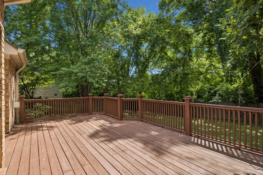 4737 Sterling Cross Nashville TN 37211