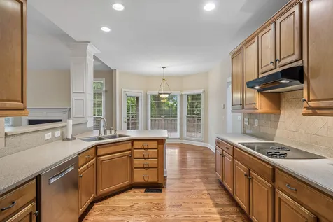 4737 Sterling Cross Nashville TN 37211