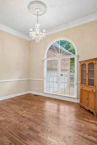4737 Sterling Cross Nashville TN 37211