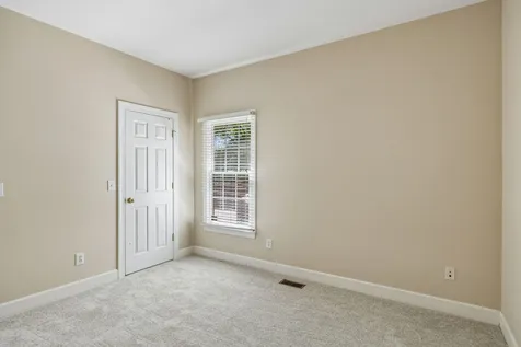 4737 Sterling Cross Nashville TN 37211