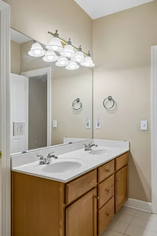 4737 Sterling Cross Nashville TN 37211
