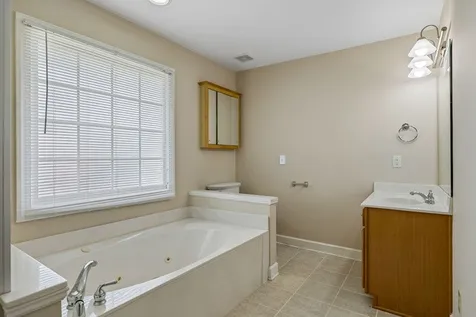 4737 Sterling Cross Nashville TN 37211