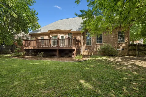 4737 Sterling Cross Nashville TN 37211