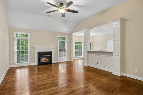 4737 Sterling Cross Nashville TN 37211