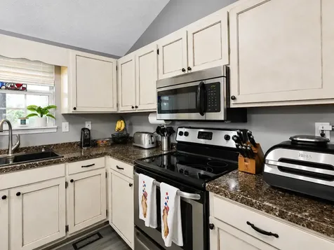 242 Thorne Cir, SE Cleveland TN 37323