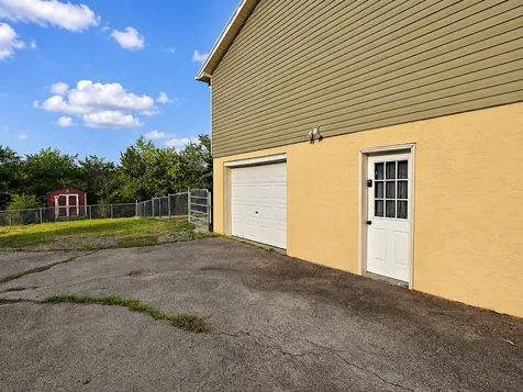 242 Thorne Cir, SE Cleveland TN 37323