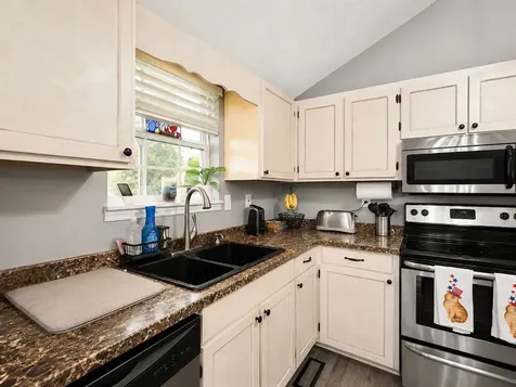 242 Thorne Cir, SE Cleveland TN 37323