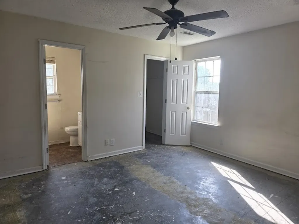 1125 Connemara Way Clarksville TN 37040