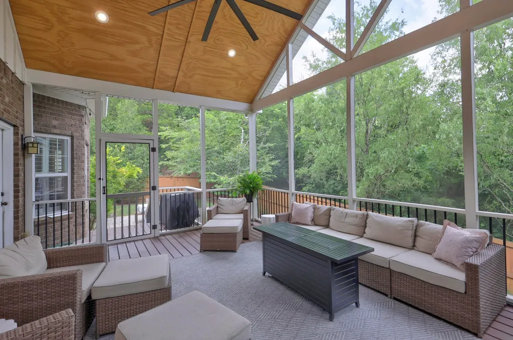 8344 Parkfield Drive Nolensville TN 37135