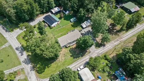 90 Shady Lane Beechgrove TN 37018