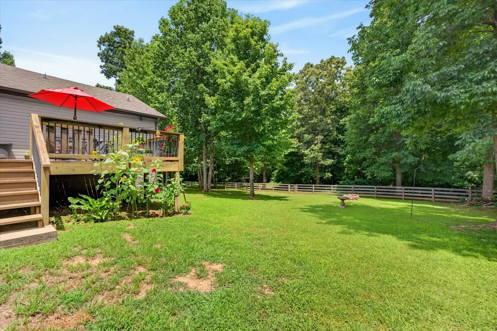 518 Magnolia Drive Clarksville TN 37042
