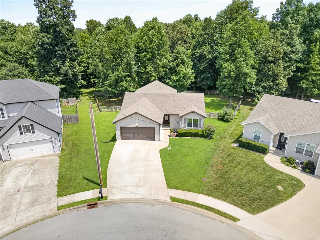 518 Magnolia Drive Clarksville TN 37042