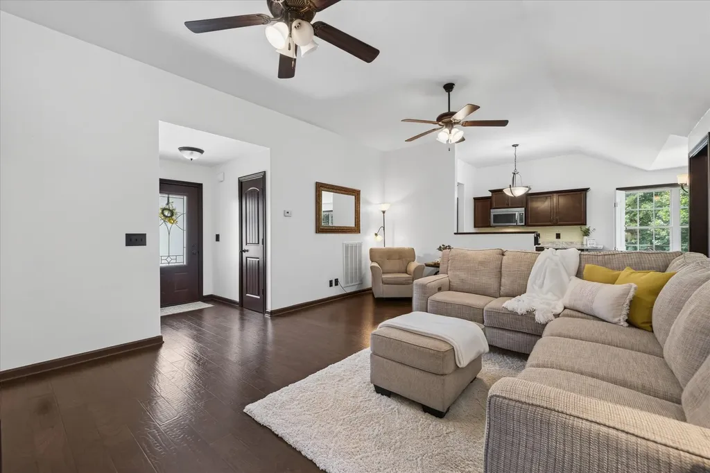 518 Magnolia Drive Clarksville TN 37042