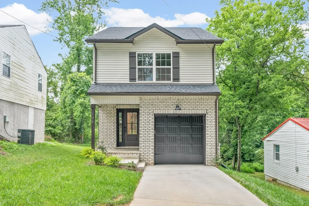 134 Cross Lane Clarksville TN 37040