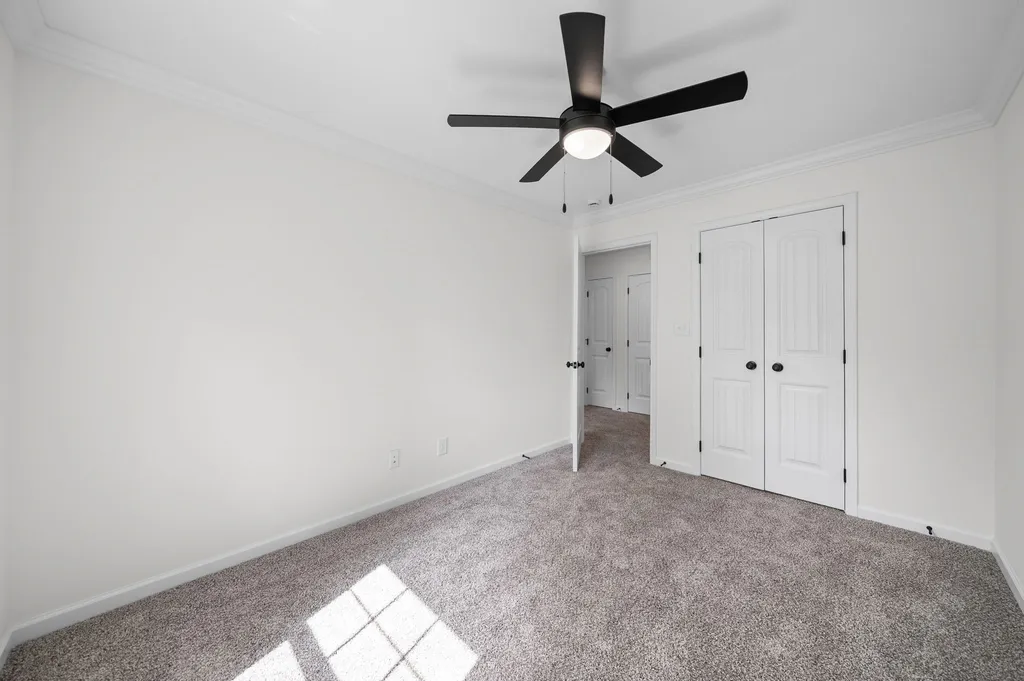 134 Cross Lane Clarksville TN 37040