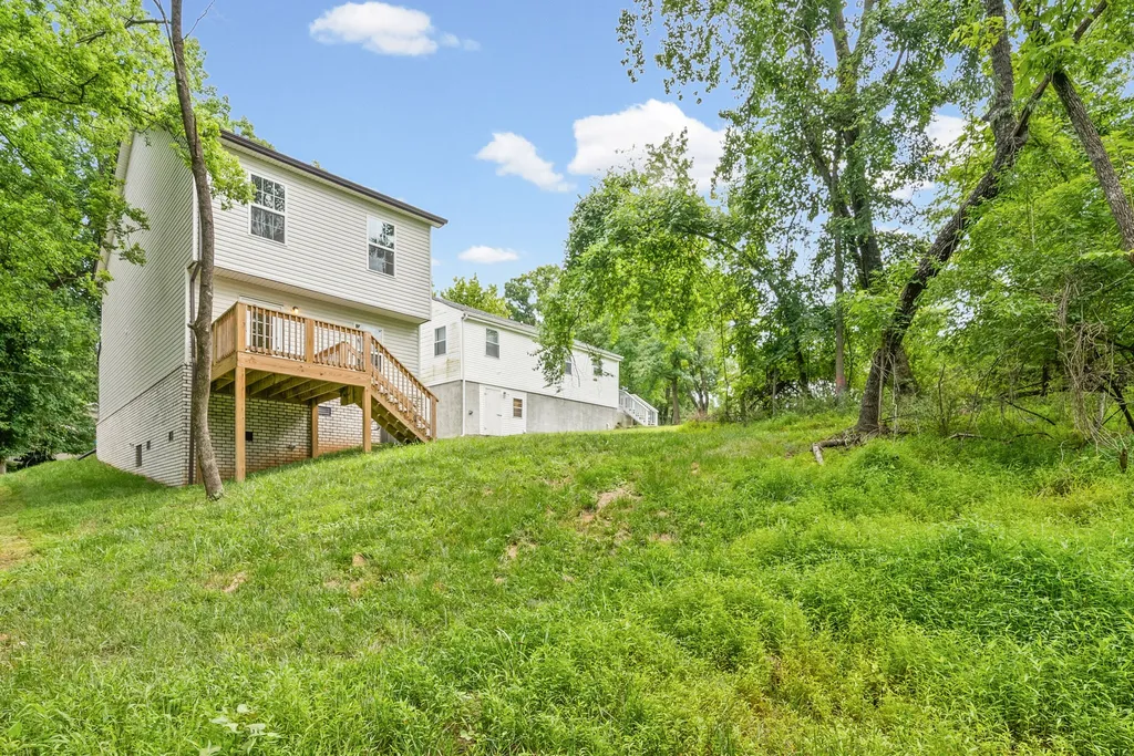 134 Cross Lane Clarksville TN 37040