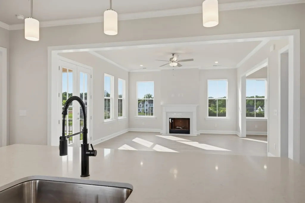 7509 Shoal Mill Point Fairview TN 37062