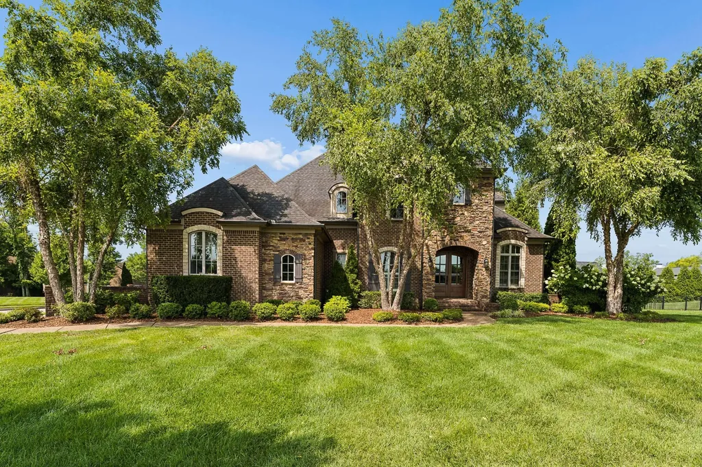 1255 Plantation Boulevard Gallatin TN 37066