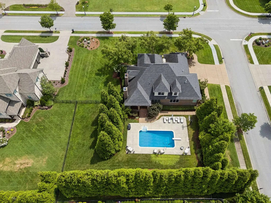 1255 Plantation Boulevard Gallatin TN 37066