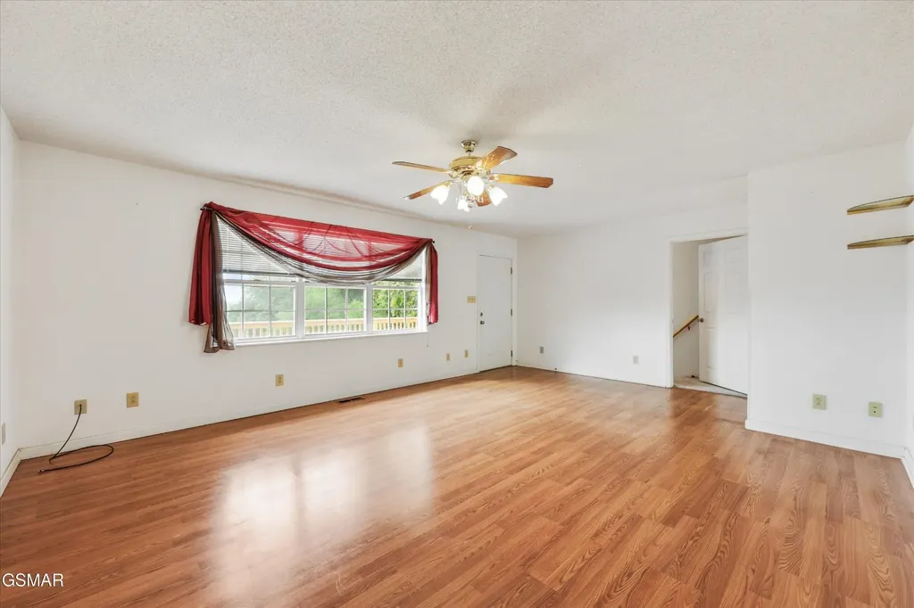 632 Mountain View Drive Seymour TN 37865
