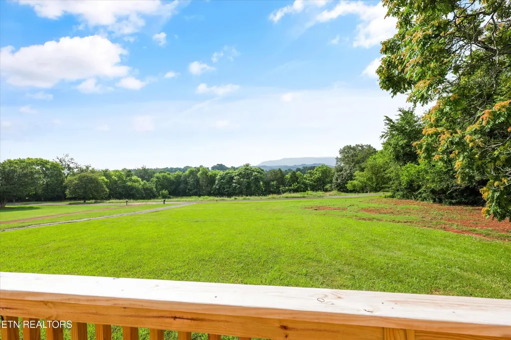 632 Mountain View Drive Seymour TN 37865