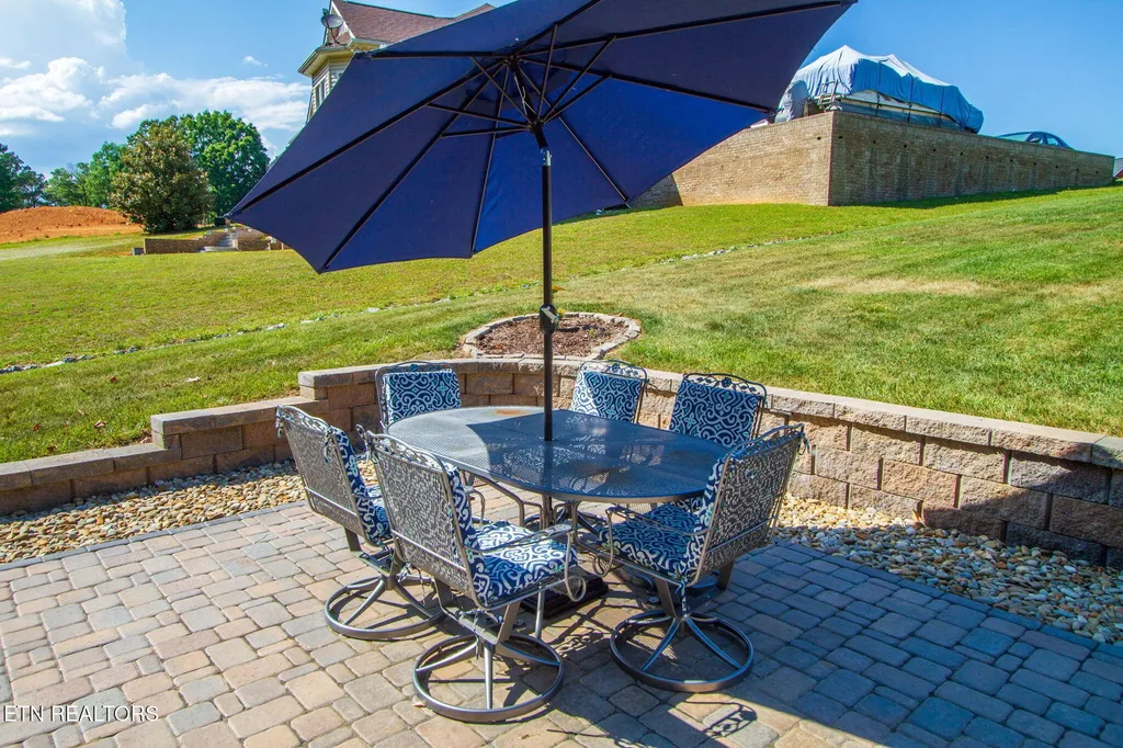 140 Big Oak Drive Dandridge TN 37725