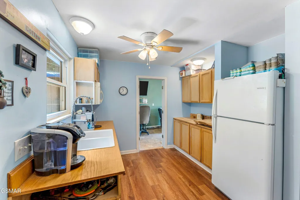 131 Delozier Lane Rockwood TN 37854
