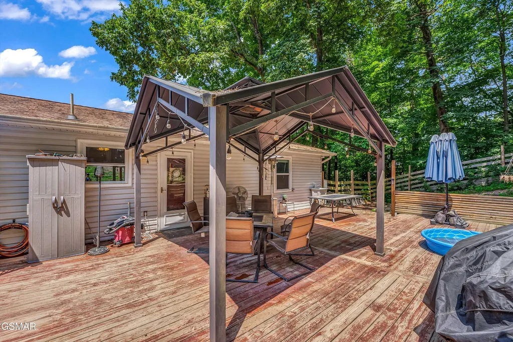 131 Delozier Lane Rockwood TN 37854